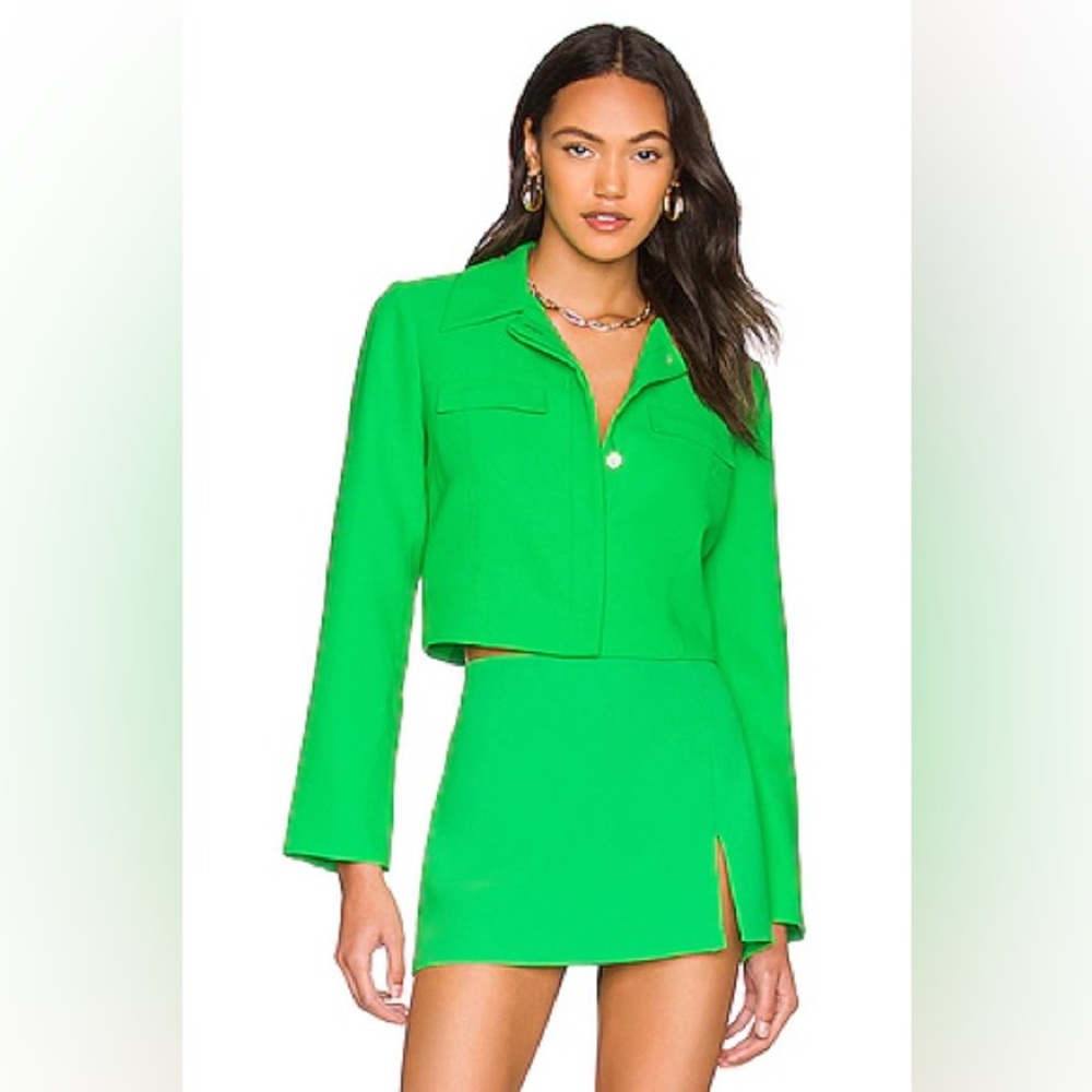 AMANDA UPRICHARD Dale Mini Skort in Vibrant Grass Green Mini Skirt with Slit XL